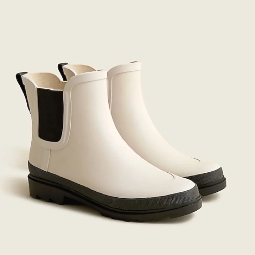 J.Crew Short lug-sole rain-boots Chelsea style BA184